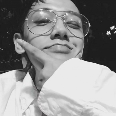 微信黑白炫酷男生头像大全