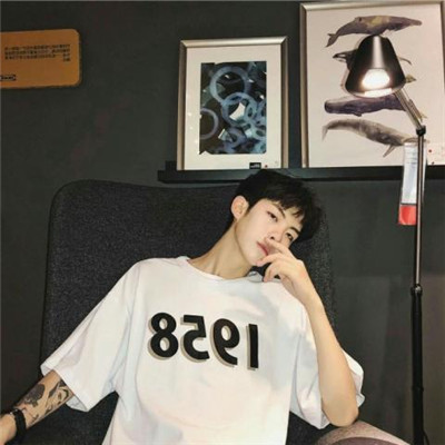男生个性头像伤感大全2019