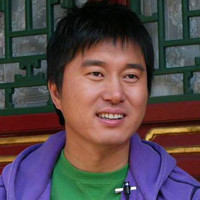 男歌手满文军QQ头像
