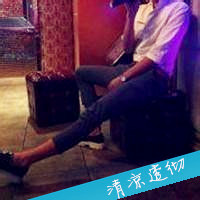 男生半身头像下半身的