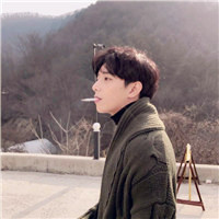 抽烟超拽男生头像