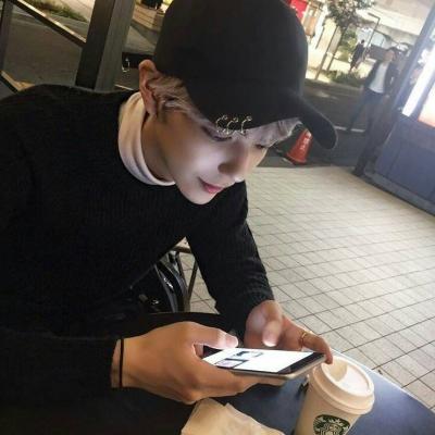 帅到爆时尚男生贴吧头像个性十足