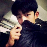 优雅时尚的男生头像