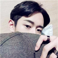 优雅时尚的男生头像