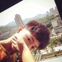 暖男帅气头像图片