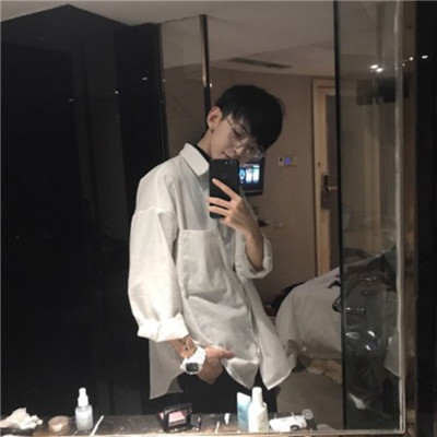 qq头像男生手机控挡脸霸气头像
