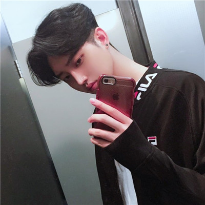 qq头像男生手机控挡脸霸气头像