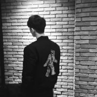 冷酷的男生黑白头像大全