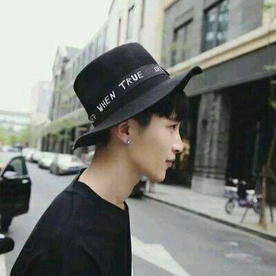 qq头像男生阳光清新可爱图片
