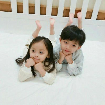 超萌小孩头像情侣一对男孩女孩
