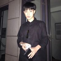 韩国男生qq头像超帅暖男