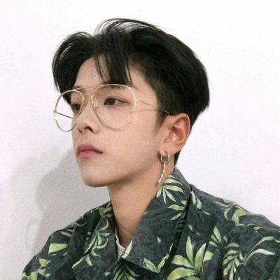 意境男生头像唯美高清大图