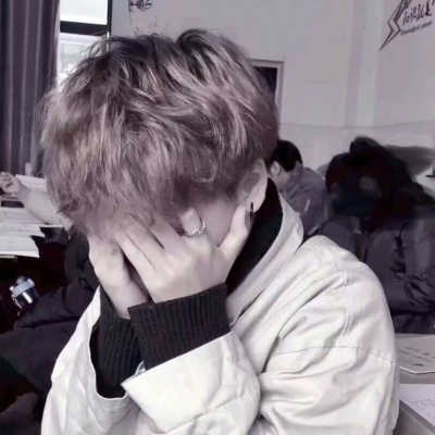 qq男生头像伤感孤独落寞