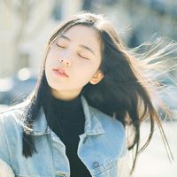学院风唯美女生头像清纯阳光