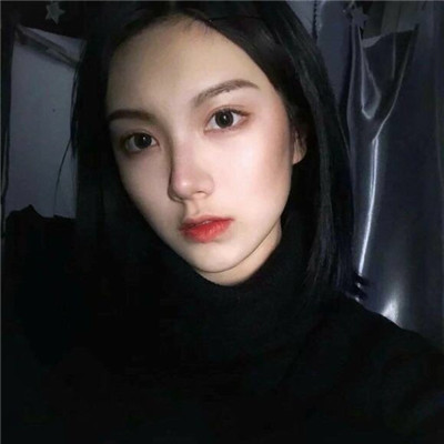 最新微信女生头像高冷超拽有范