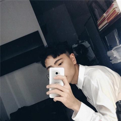 最潮最酷男生微信个性头像精选