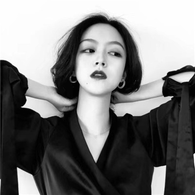 微信黑白霸气头像个性简约