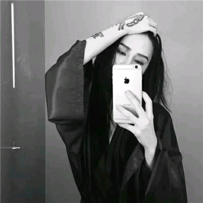 微信黑白霸气头像个性简约