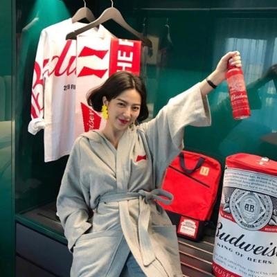 最火最流行的女生微信头像大全