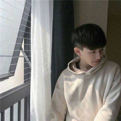 韩国帅气欧巴微信头像超拽男生
