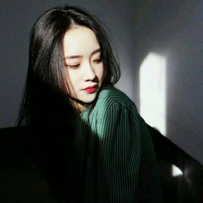 最火微信头像女生霸气唯美