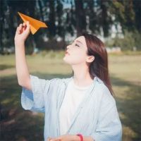 美女头像可爱清新微信版