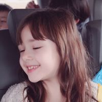 可爱小女孩微信头像欧美风