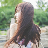 微信长发美女qq头像