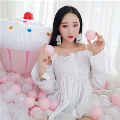 最新微信美女头像最潮最火
