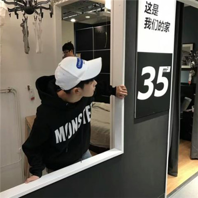 最火爆微信头像男生帅气阳光