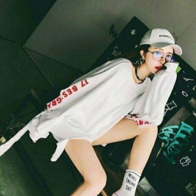 最新头像女生伤感孤独头像