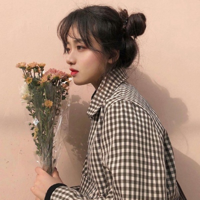 2019夏日女生头像清新好看