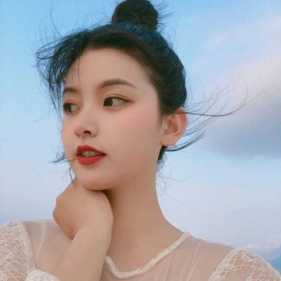 2019夏日女生头像清新好看