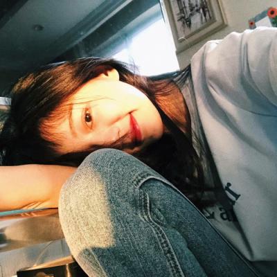 清爽夏日女生微信头像精选超漂亮