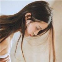 与寂寞相伴的女生微信头像