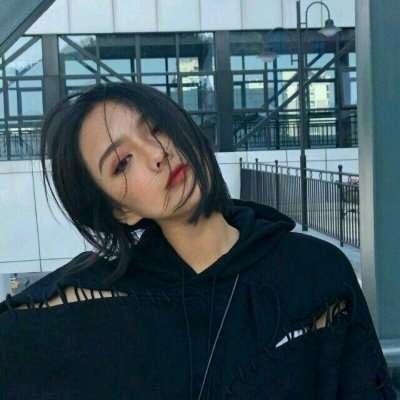 网红女生微信头像大全高冷霸气
