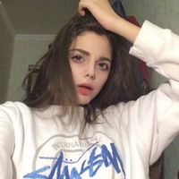 帅气可爱的欧美女生微信头像