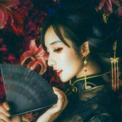 最好看微信古风头像女生真人版
