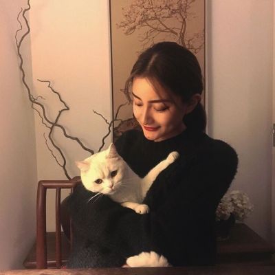 小仙女与小动物的亲密合照头像