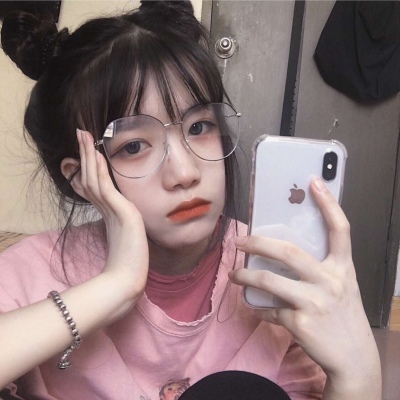 溺毙:手机控玩网魅力优质女头.你是我疲惫生活的希望与糖