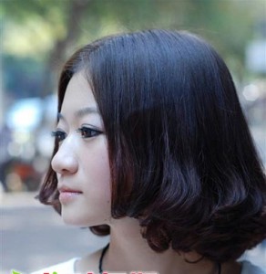 甜美韩式短卷发发型图片女