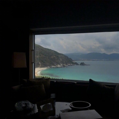 苏瓷:高冷黑色系背景 简约 静物 高冷
