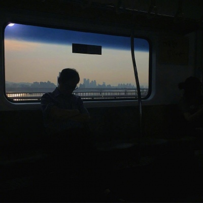 苏瓷:高冷黑色系背景 简约 静物 高冷