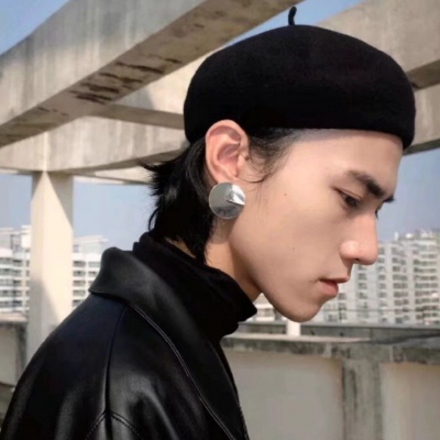 念七 帅气露脸小清新魅力男生头像