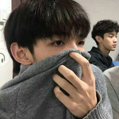 念七 帅气露脸小清新魅力男生头像