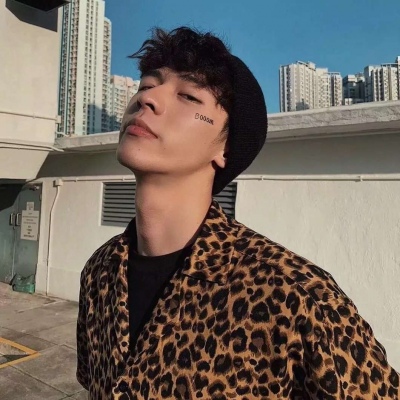 愿你的努力 配得上野心 不辜负苦难