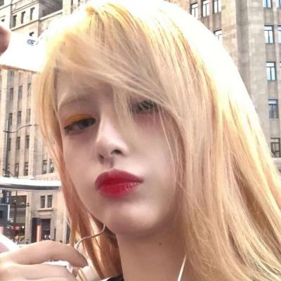 女生头像 陌地，谁凋零了我的梦。 童话已结