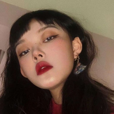 九岚/优质个性高冷女生头像.
