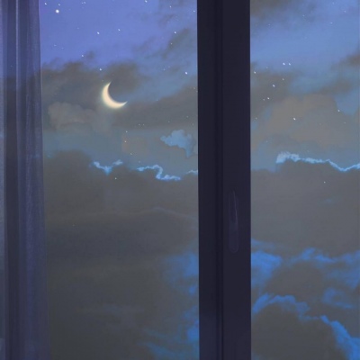 绾安#朋友圈背景#你是惊鸿一面一骑绝尘 亦是一眼万年风尘仆仆.