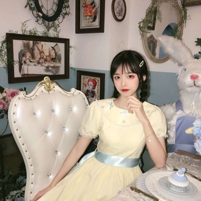 闺蜜第一 爱人唯一 父母无人能比